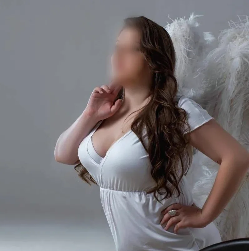 Agata, 36