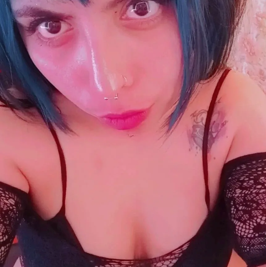 Aisha, 30