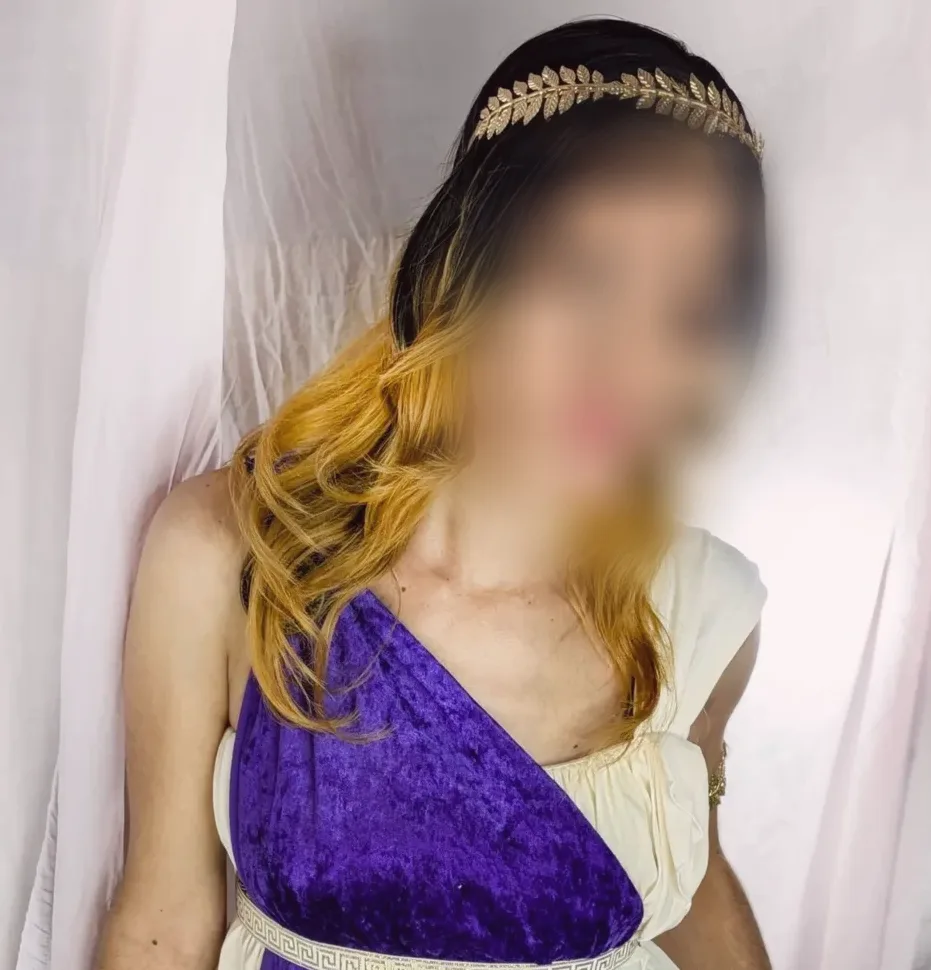 Hannah, 34