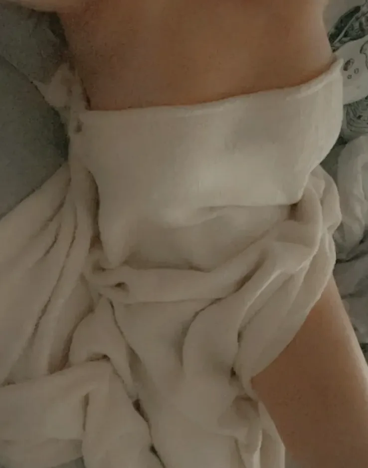 Sinead, 29